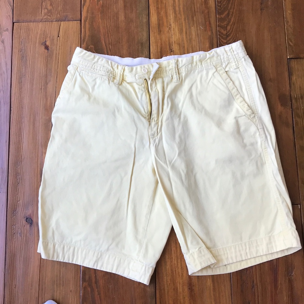 Men’s yellow Ralph Lauren shorts
